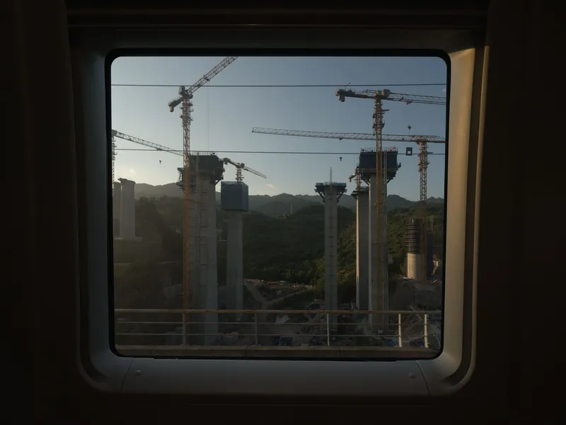 Train Window Construction
